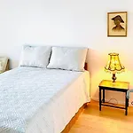 Cozy - Lighthouse By The Sea